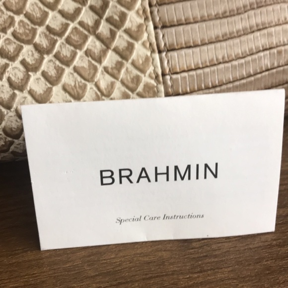 *NWOT* Brahmin shoulder bag Amy Latte Buena Vista 🤩 GREAT MOTHER’S DAY GIFT 🤩 - Picture 15 of 16